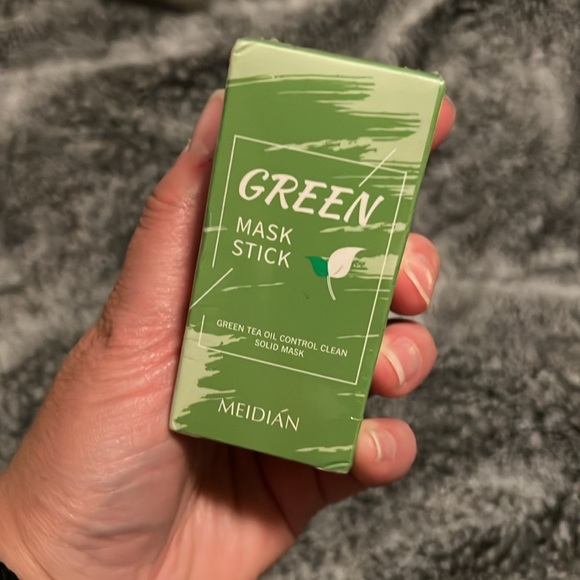 Brand New Skin Care Bundle (items in description) - Picture 6 of 12